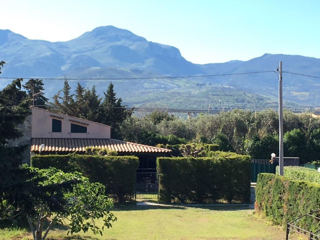 Casa Delle Salinelle Villa Lascari Luaran gambar
