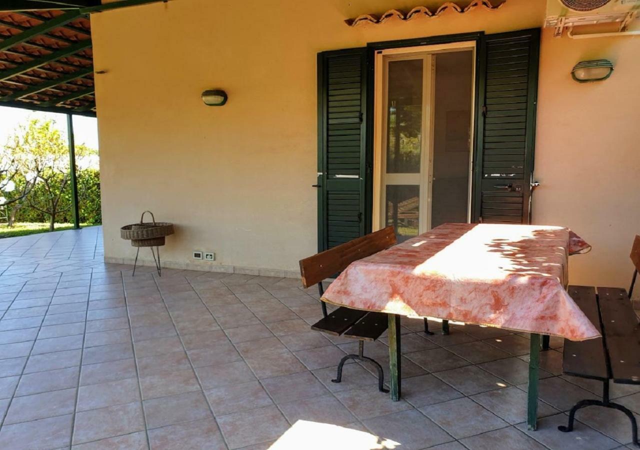 Casa Delle Salinelle Villa Lascari Luaran gambar